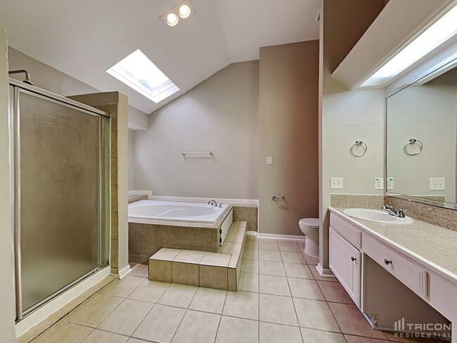 Building Photo - 12702 Ashford Meadow Dr