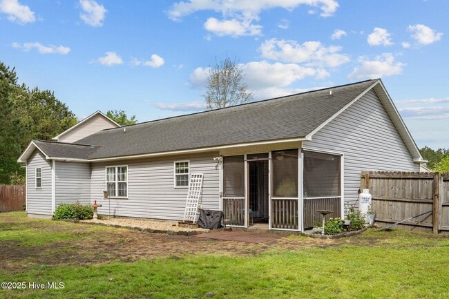 Building Photo - 1006 Hollyfield Ct
