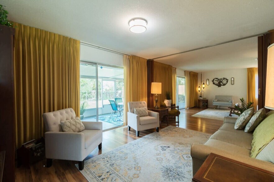 Building Photo - 971 Beechfern Ln