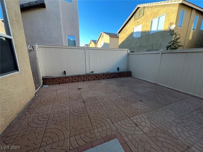 Building Photo - 4966 Crimson Mare Rd