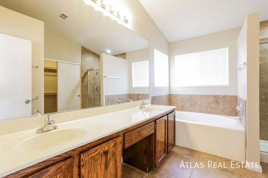 Building Photo - 7852 Scammons Bay Ct