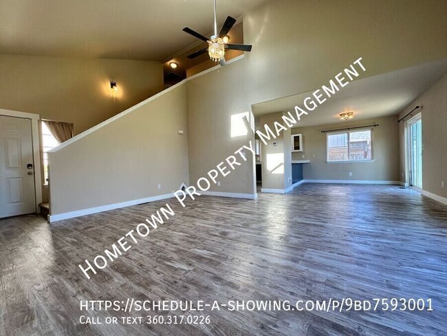 Building Photo - 6417 Barstow Ln SE