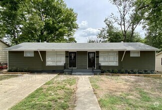 Building Photo - 23 Hiland Pl