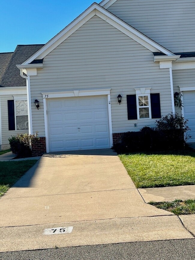Primary Photo - 75 Harborton Ln