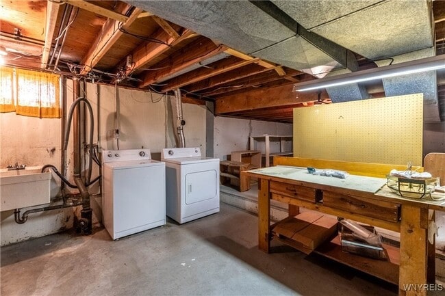 Building Photo - 481 Sagewood Terrace