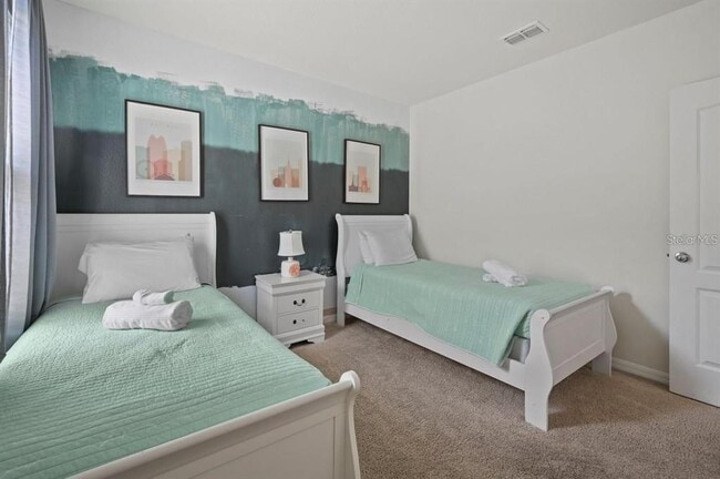 Building Photo - 5276 Oakbourne Ave