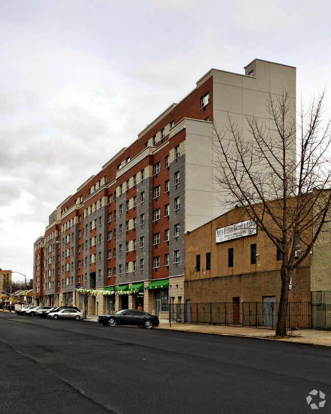 Building Photo - Louis Nine Boulevard Apartments