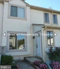 Building Photo - Fully Updated! 3 Bed Home Available to Rent