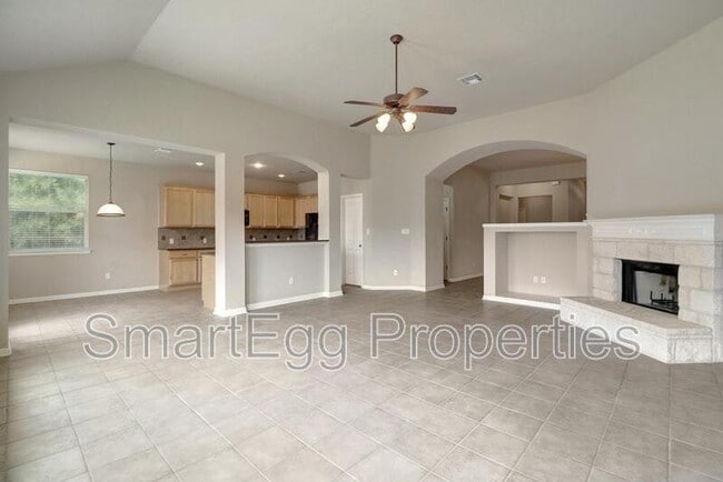 Building Photo - 1007 Linden Loop