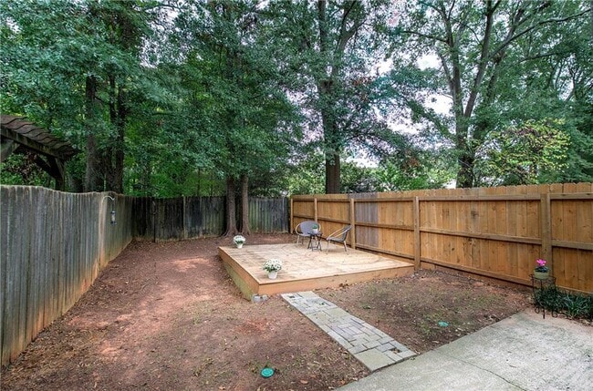 Building Photo - 1028 Windy Oaks Ct