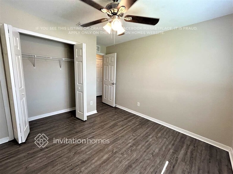 Building Photo - 1917 SW 3rd St