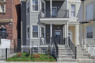 Building Photo - 327 S Orange Ave