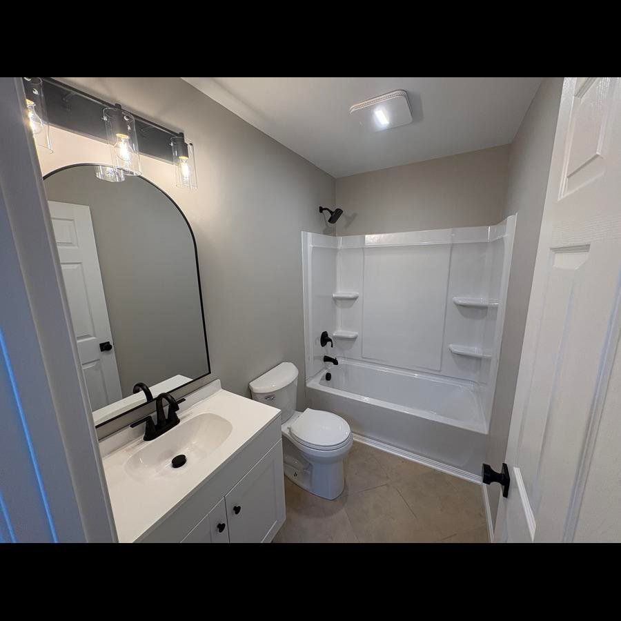 Building Photo - 5508 Wrenn Dr