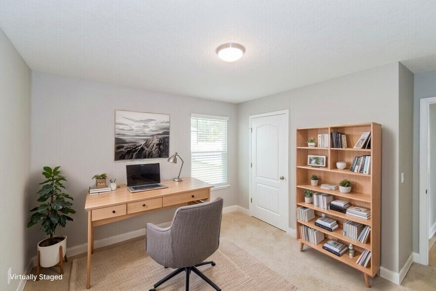 Building Photo - 11541 Paceys Pond Cir
