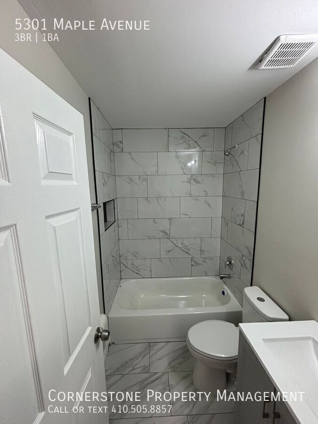 Building Photo - 5301 Maple Ave