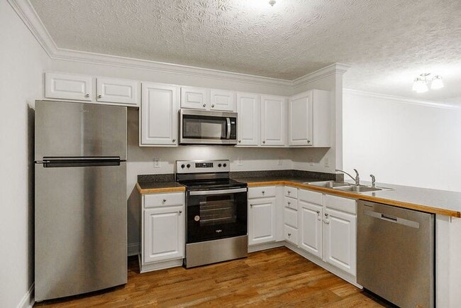 Building Photo - 105 Westchester Dr