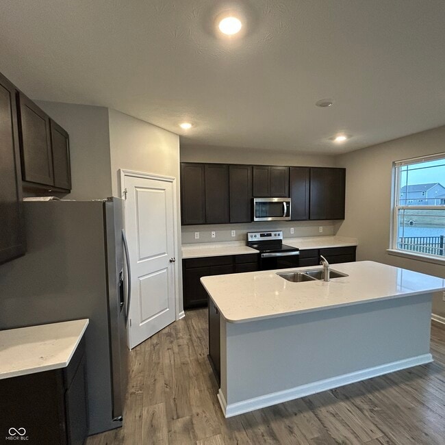 Building Photo - 1913 Downey Ln