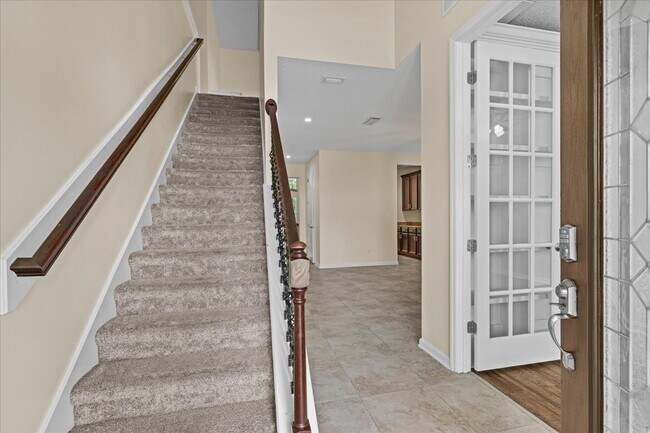 Building Photo - Executive Home For Rent!!!!