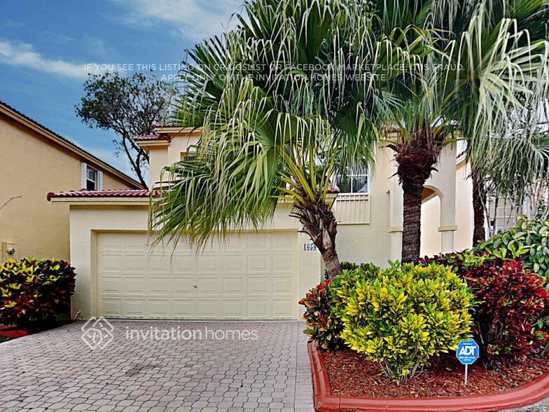Primary Photo - 1658 SW 158th Ave