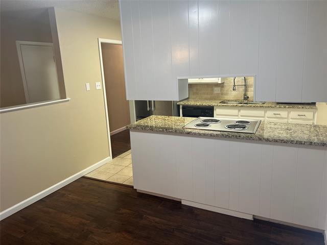 Building Photo - 4227 Altamesa Blvd