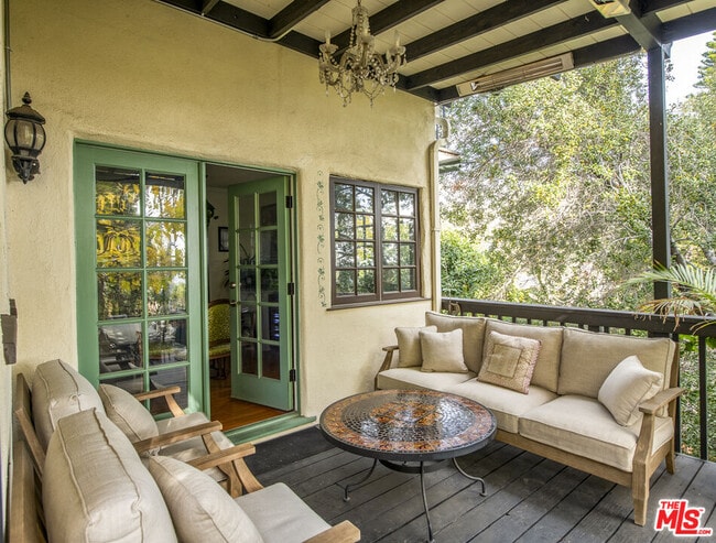 Building Photo - 4458 Dundee Dr