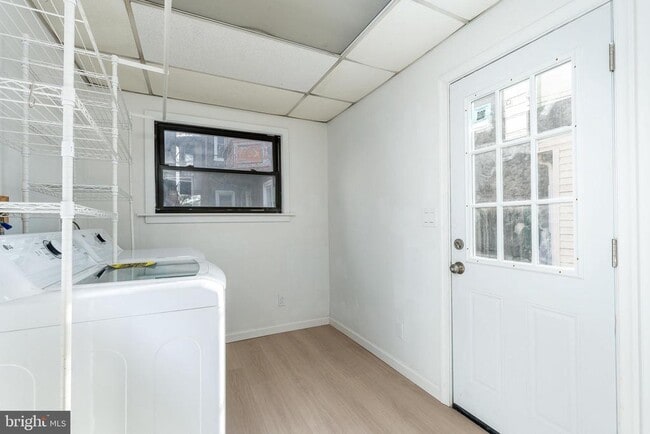 Building Photo - 2143 N Palethorp St