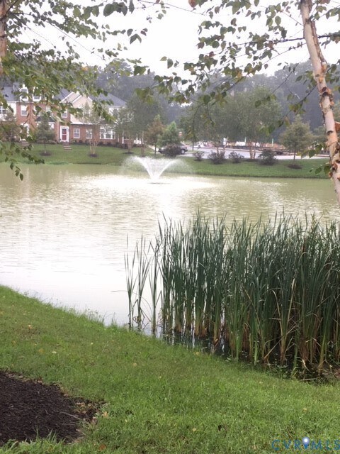 Building Photo - 7474 Pebble Lake Dr