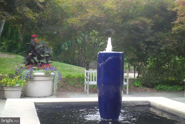 Building Photo - 3808 Delano St