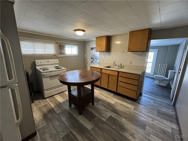 Building Photo - 108 West St