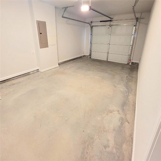 Building Photo - 112 Werner Brk Wy SW