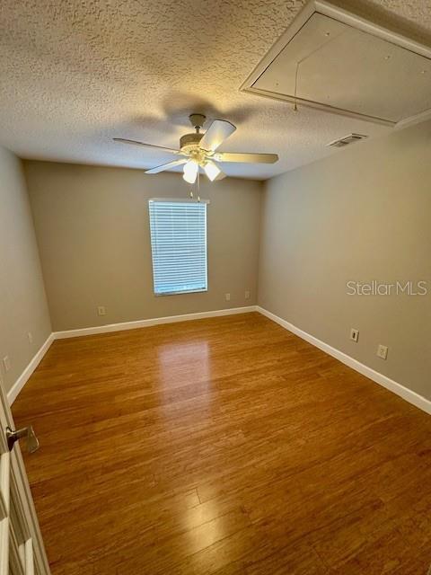 Building Photo - 10274 Cove Lake Dr