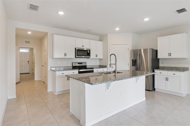 Building Photo - 4373 Deleon St