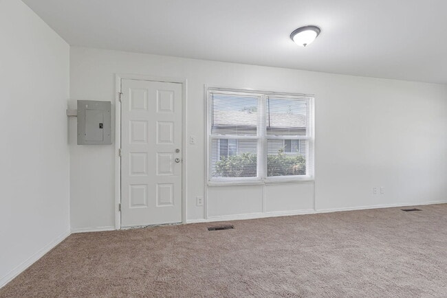 Building Photo - 3BR Ranch Home | Newly Renovated | Laundry Included | Reynoldsburg