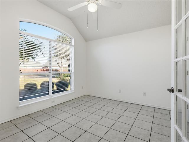 Building Photo - 10709 Whitestone Ranch Rd