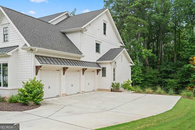 Building Photo - 2045 Kent Ct