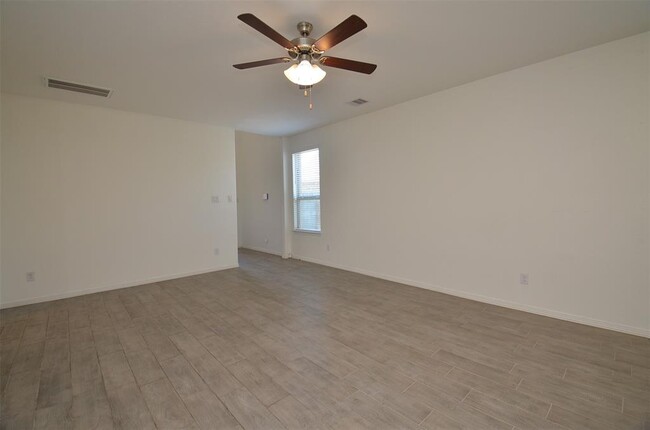 Building Photo - 5602 Tabula Rasa Dr