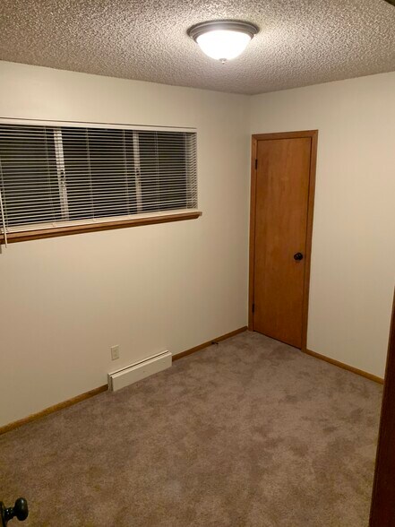 Bedroom1.0 - 9286 50th Ave S