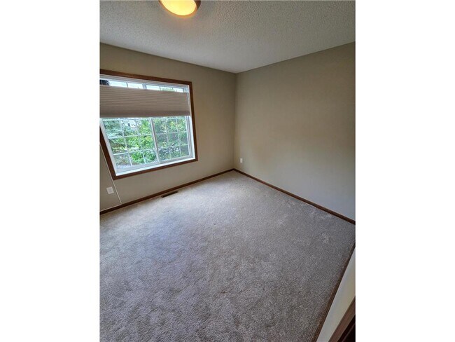 Building Photo - 18442 Lafayette Way