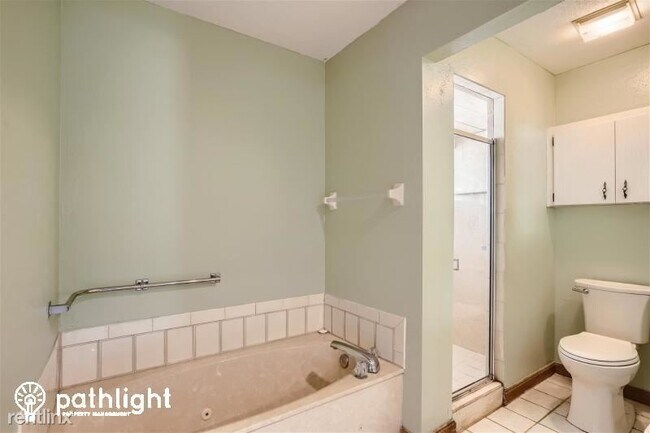Building Photo - 3 br, 3 bath House - 6046 Patricia Place UNIT
