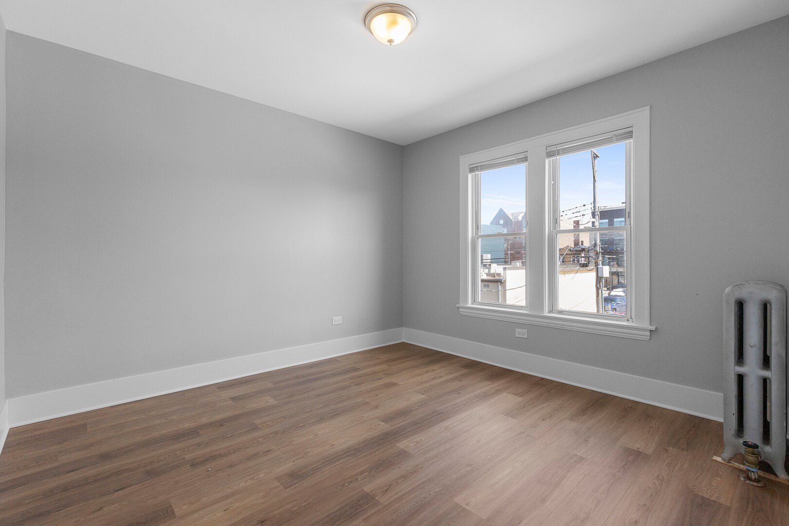 Building Photo - 3222 W Grace St