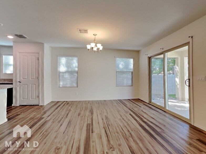 Building Photo - 11678 N 166th Dr