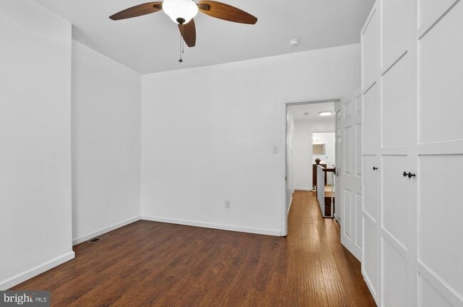 Building Photo - 1551 S Chadwick St