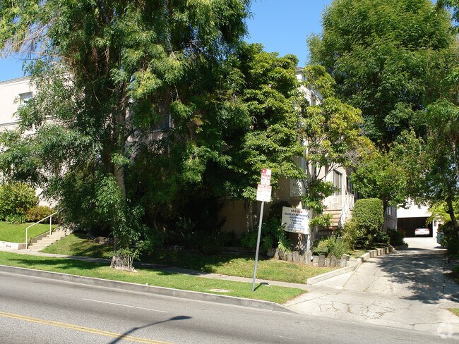 Building Photo - 506-514 Normandie Ave