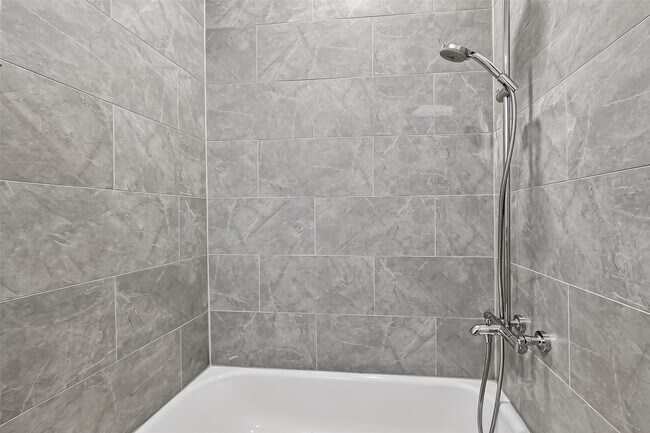 Building Photo - 815 Bringhurst St