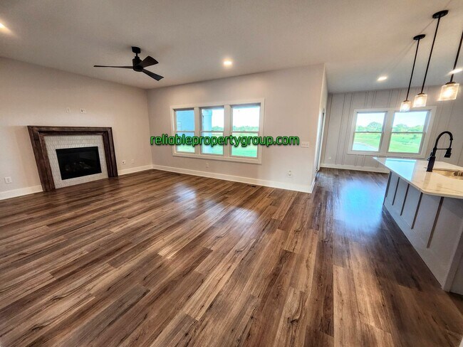 Building Photo - 7205 Starks Blvd