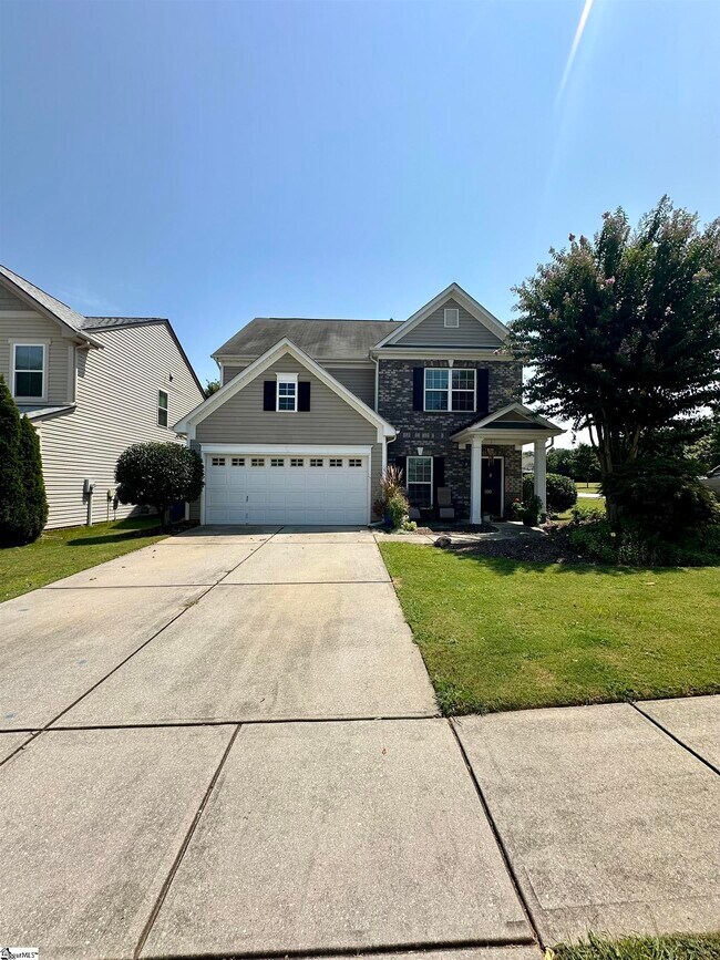 Building Photo - 200 Barbours Lane