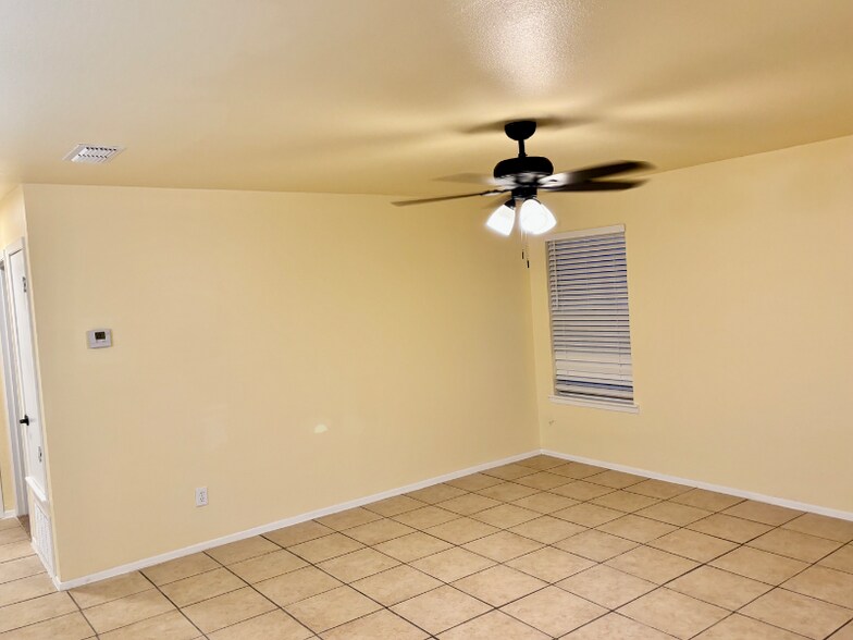 Building Photo - 108 Shannon Cir