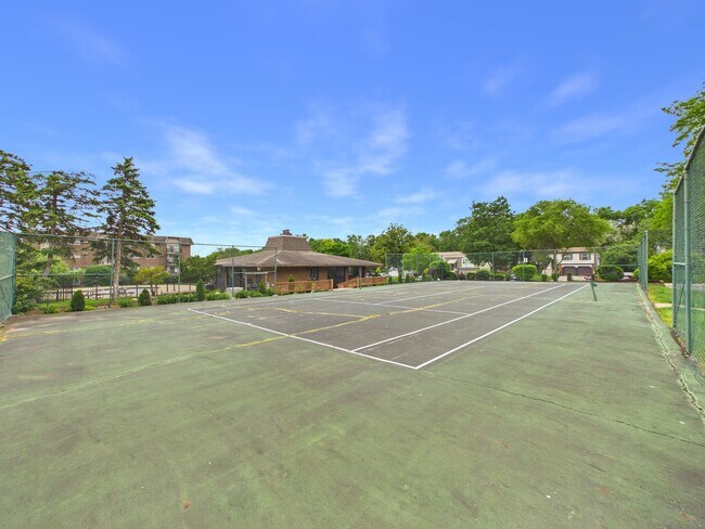 Building Photo - 4525 Blackhawk Ln