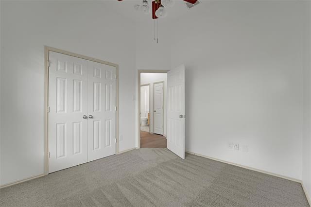 Building Photo - 5106 Petersburg Dr