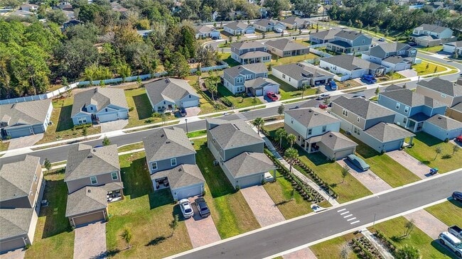 Building Photo - 2048 Shaggy Fisher Dr